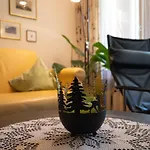 Gretas Home-City Center Studio